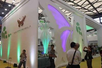 展會布置中哪些地方應該使用天花軟膜？